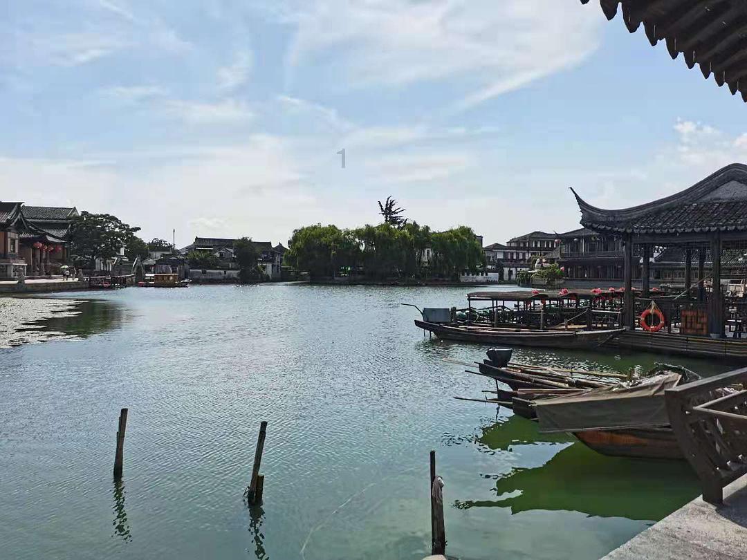 桐山街道新增便民疏导点,给流动摊贩“安家”